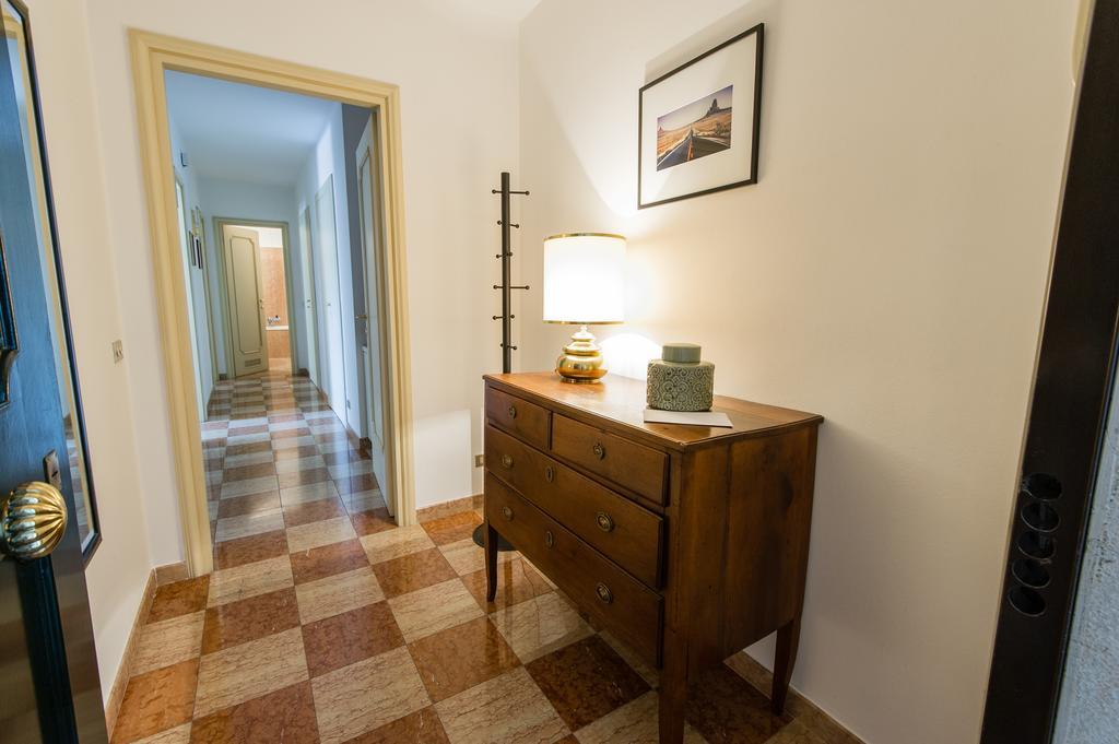 شقة Italianflat - Palazzo Zeiner فيرونا المظهر الخارجي الصورة