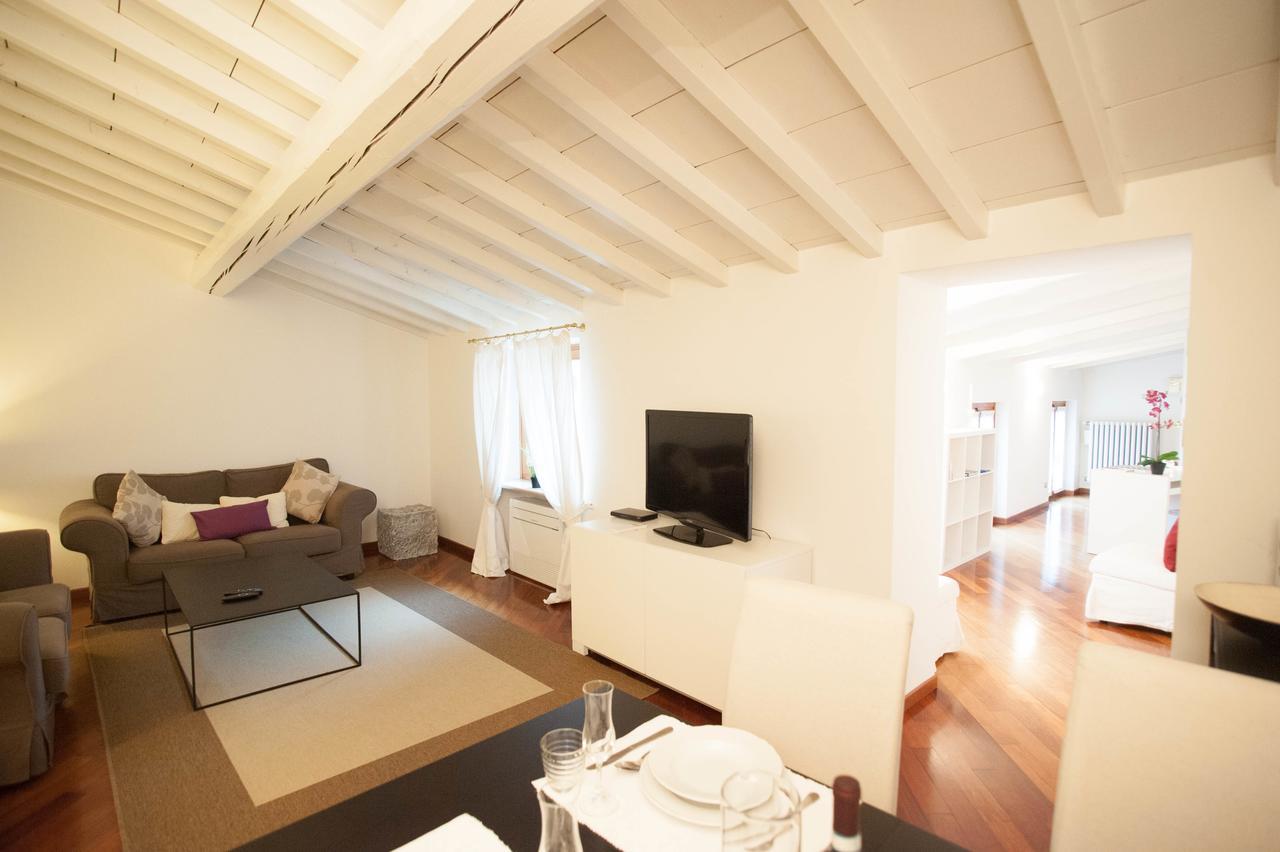 شقة Italianflat - Palazzo Zeiner فيرونا المظهر الخارجي الصورة