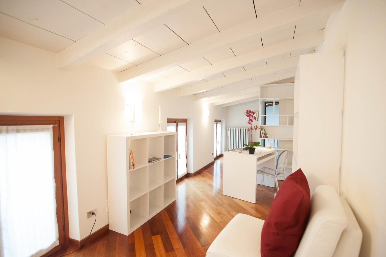 شقة Italianflat - Palazzo Zeiner فيرونا المظهر الخارجي الصورة